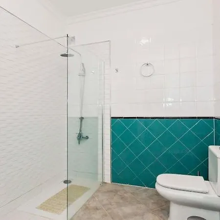 3 Avitaciones Apartamento